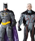 DC Collector Action Figures Pack of 2 Omega (Unmasked) & Batman (Bloody)(Gold Label) 18 cm