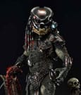 Predators Statue Berserker Predator Deluxe Version 100 cm