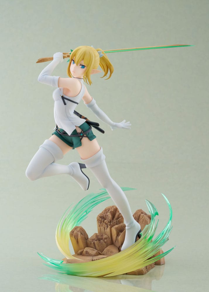 Is It Wrong to Try to Pick Up Girls in a Dungeon? PVC Statue 1/7 V Ryu Lion Level 6 Ver. 25 cm