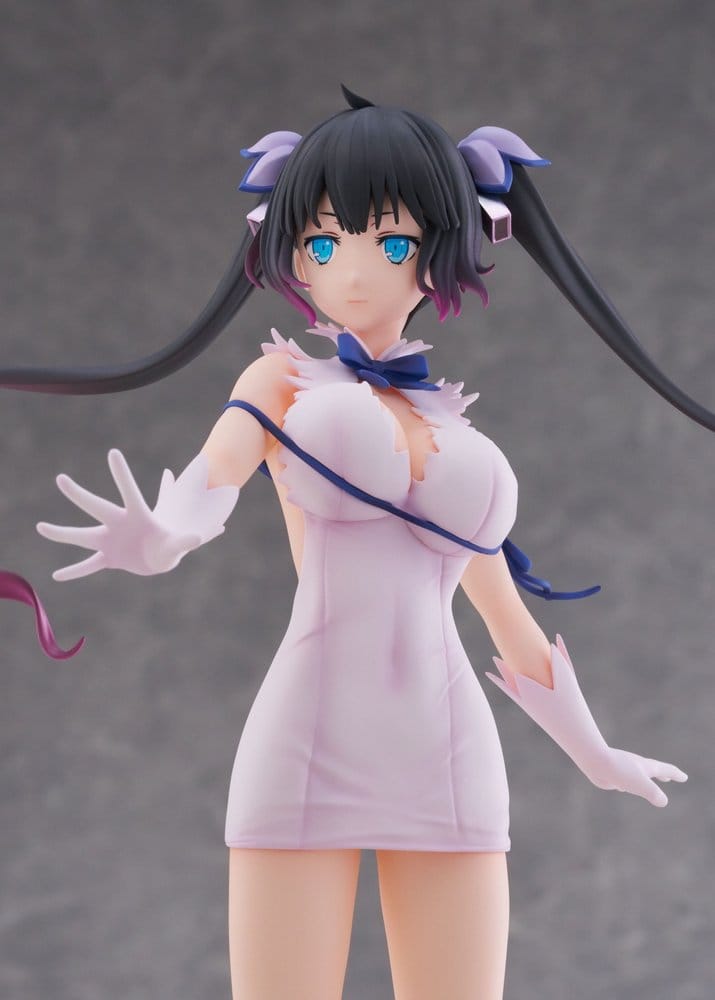 Is It Wrong to Try to Pick Up Girls in a Dungeon? V PVC Figure 1/7 Hestia Divinity Unleashed Ver. 24 cm