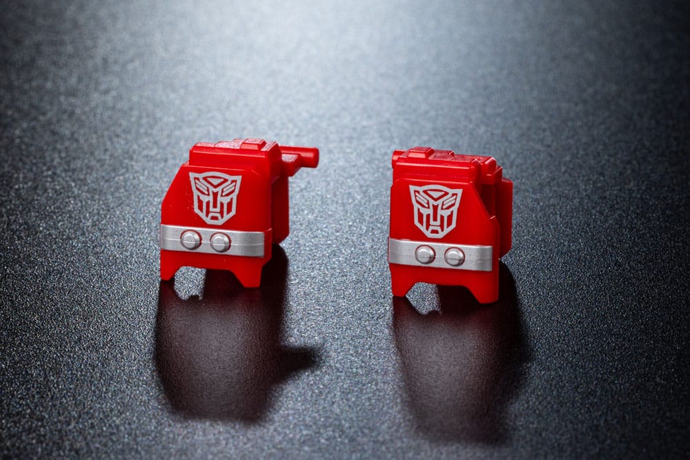 Transformers Blokees Plastic Model Kit Classic Class 01 Optimus Prime 25 cm