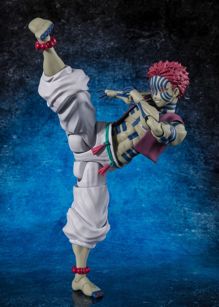 Demon Slayer: Kimetsu no Yaiba S.H.Figuarts Action Figure Akaza 15 cm