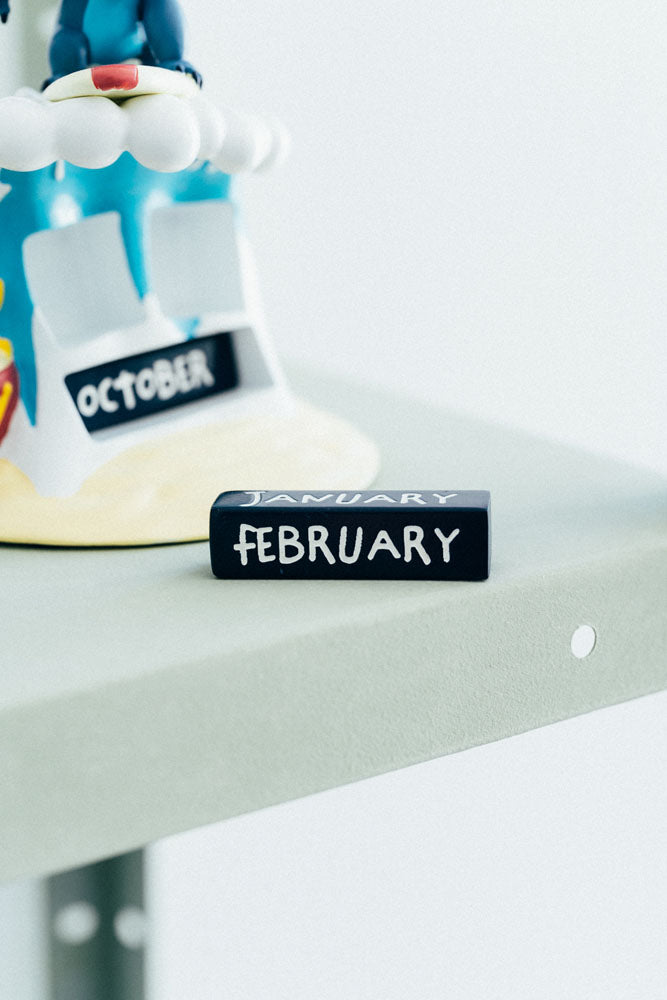 Stitch 3D Perpetual Calendar Surfer