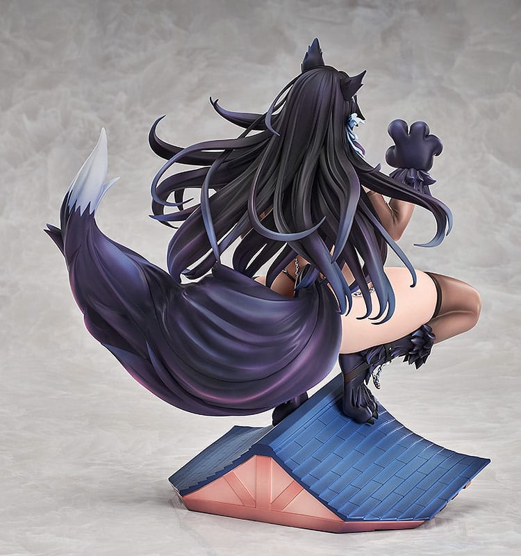 Azur Lane PVC Statue 1/7 Atago: Full Moon's Feral Wolf Ver. 24 cm