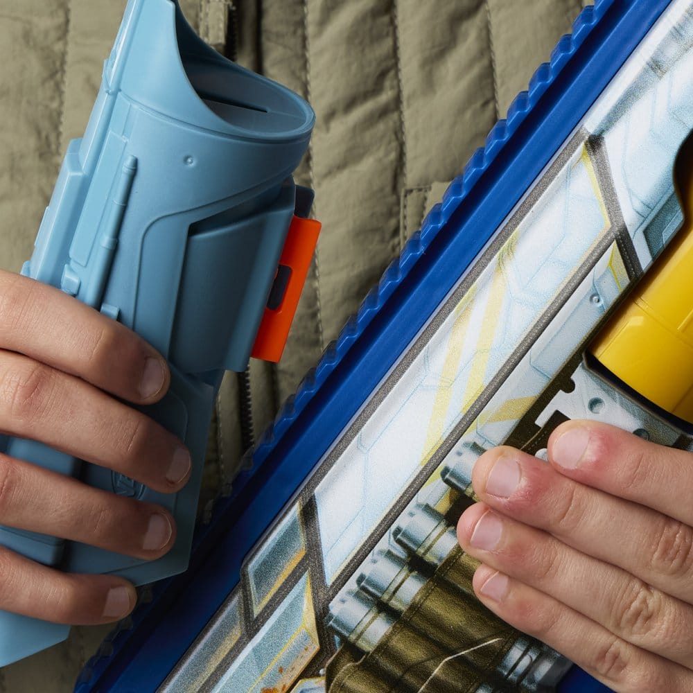 Star Wars: The Mandalorian and Grogu NERF Dart Blaster The Mandalorian