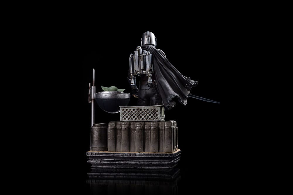 Star Wars The Mandalorian Scale Statue 1/10 Din Djarin and Din Grogu 21 cm