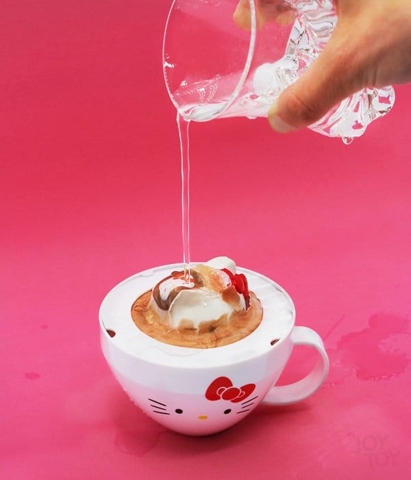 Sanrio Squishy Figures Hello Kitty Cappuccino Display (8)