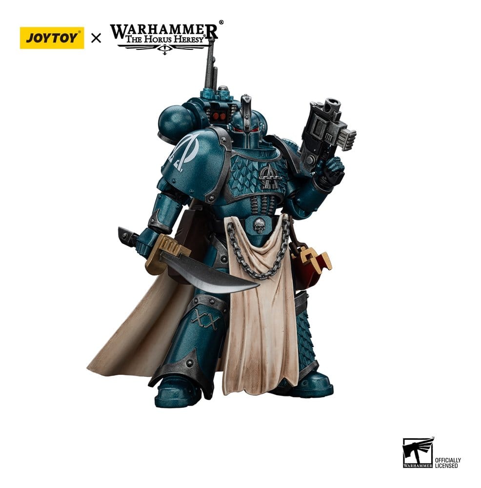 Warhammer The Horus Heresy Action Figure Alpha Legion Praetor with Power Sword 20 cm