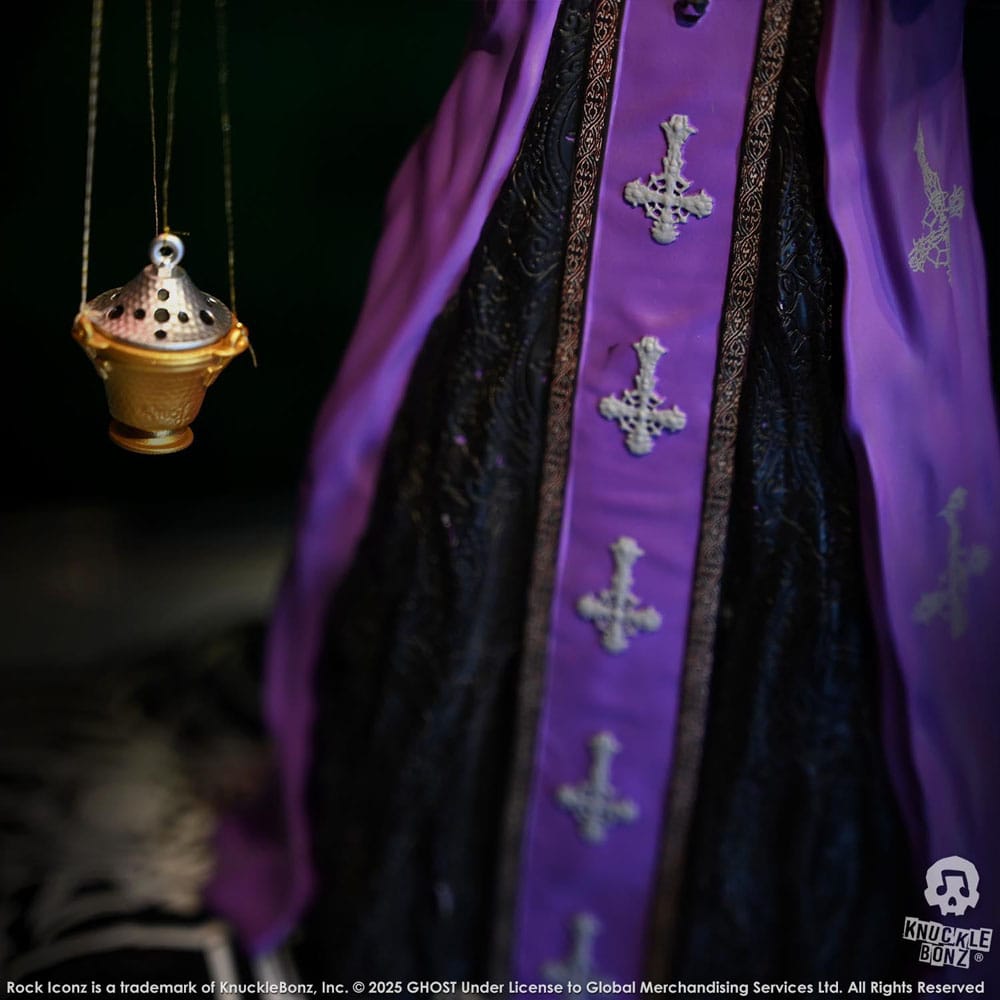 Ghost Rock Iconz Statue Papa V Perpetua Purple Robes 22 cm