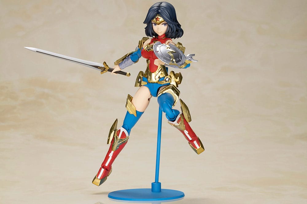 DC Comics Cross Frame Girl Plastic Model Kit Wonder Woman Humikane Shimada Ver. 16 cm