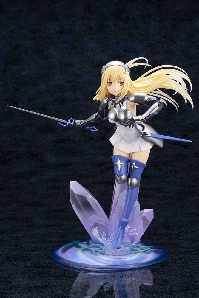 Sword Oratoria: Is it Wrong to Try to Pick Up Girls in a Dungeon? On the Side PVC Statue 1/7 Ais Wallenstein 24 cm