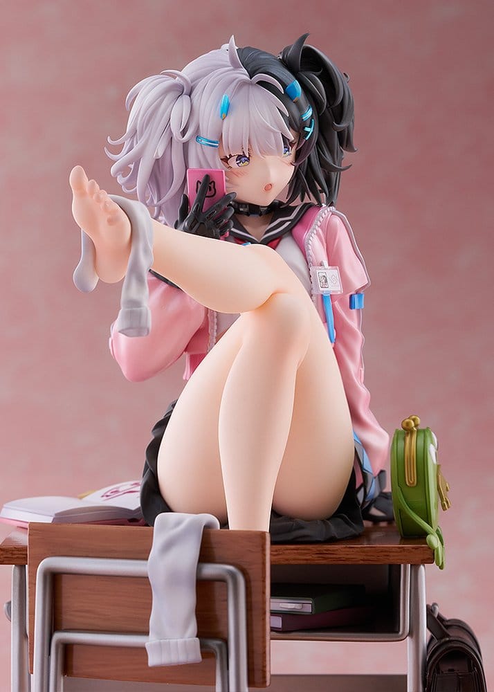 Snowbreak: Containment Zone PVC Figure 1/7 Eatchel - The Cub [Overdue Radiance] 23 cm