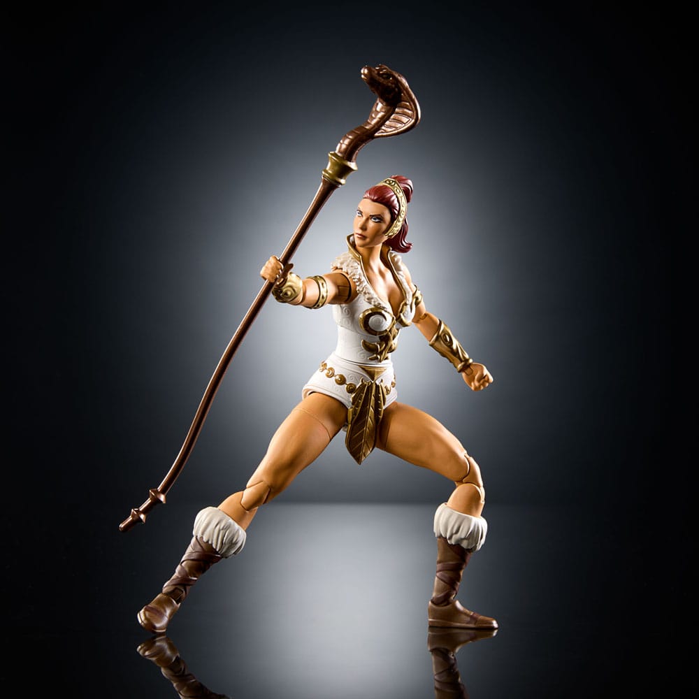 Masters of the Universe New Eternia Action Figure Teela 18 cm