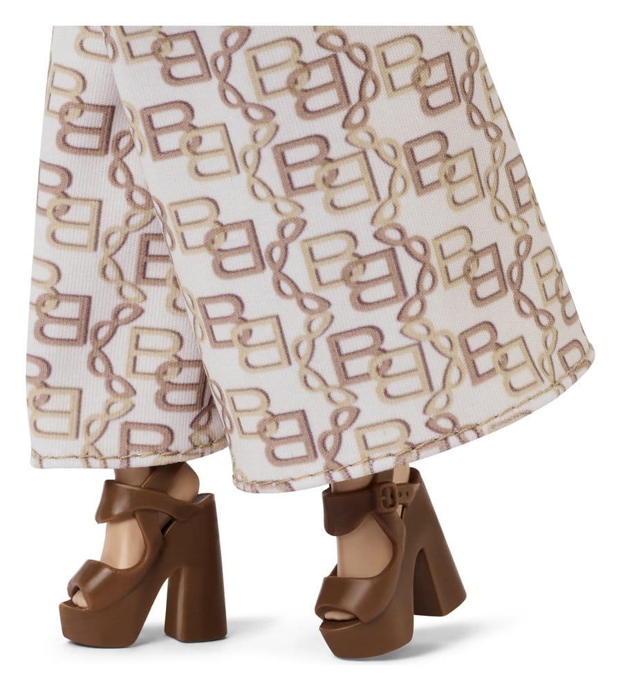 Barbie Signature Doll Barbie Basics: Model 07