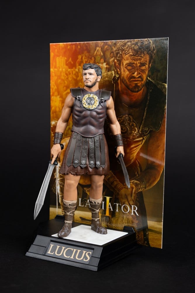 Gladiator II Movie Maniacs Action Figure Lucius 16 cm