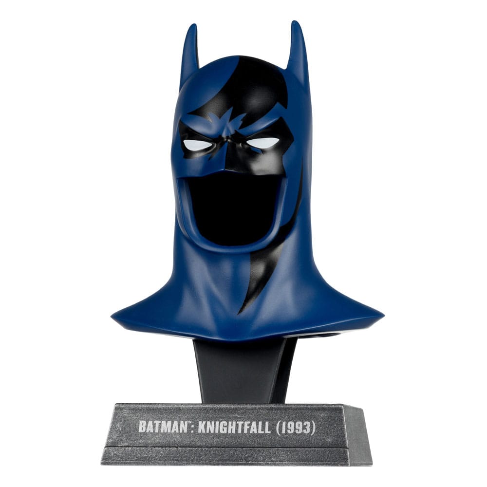 Batman: Knightfall DC Direct Mini Replica 1/3 Batman Cowl 19 cm