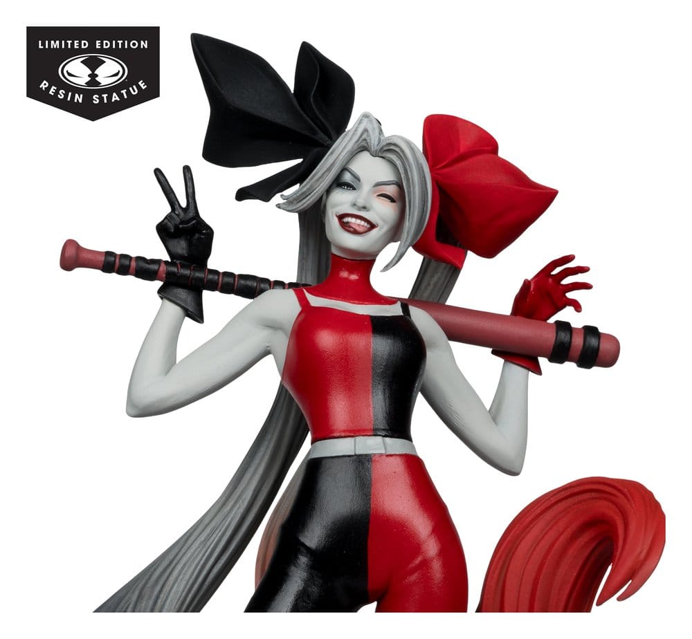DC Direct Harley Quinn: Red, White & Black Statue 1/10 Harley Quinn by Alex Garner 21 cm