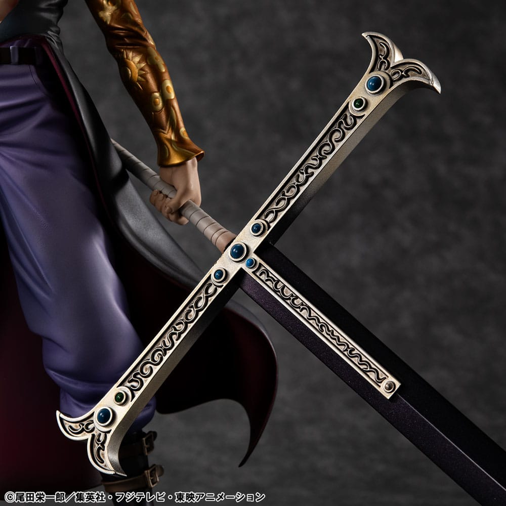 One Piece P.O.P SA-MAXIMUM PVC Statue Hawk Eye Dracule Mihawk Ver. R 29 cm