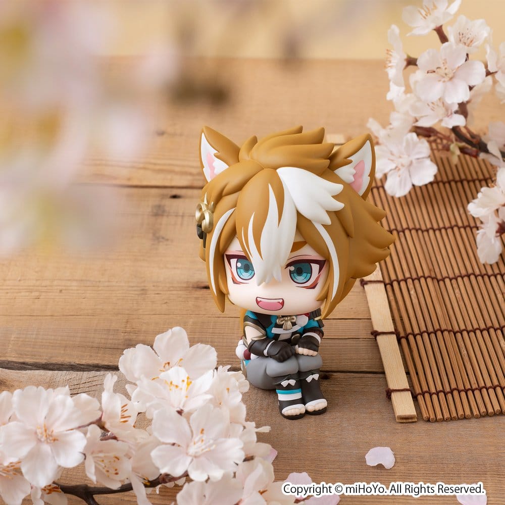 Genshin Impact Look Up PVC Statue Gorou 11 cm (with gift)