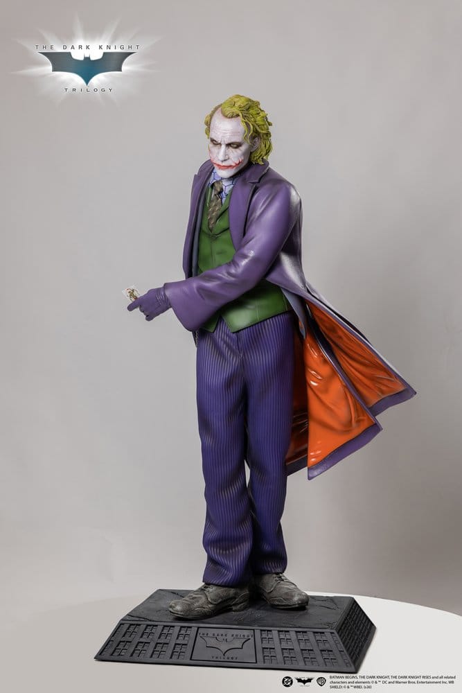 Batman The Dark Knight Life-Size Statue Joker 200 cm