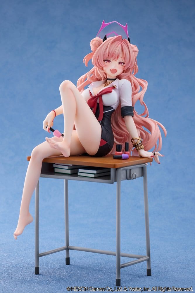 Blue Archive PVC Figure 1/7 Kirara Memorial Lobby Ver. 27 cm