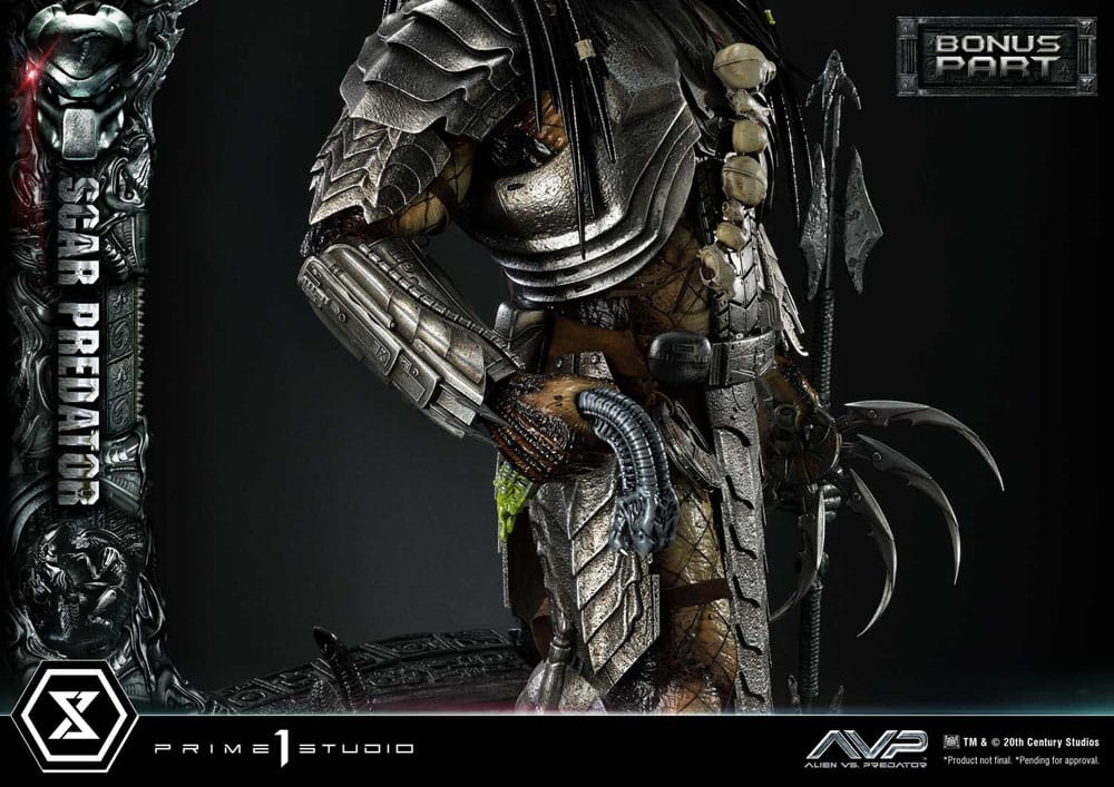 The Alien vs. Predator Museum Masterline Series Statue 1/3 Scar Predator Deluxe Bonus Version 93 cm