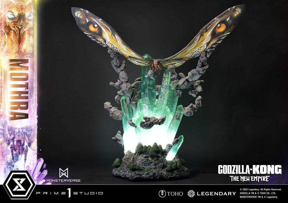 Godzilla x Kong: The New Empire Ultimate Diorama Masterline Series Statue Mothra 113 cm