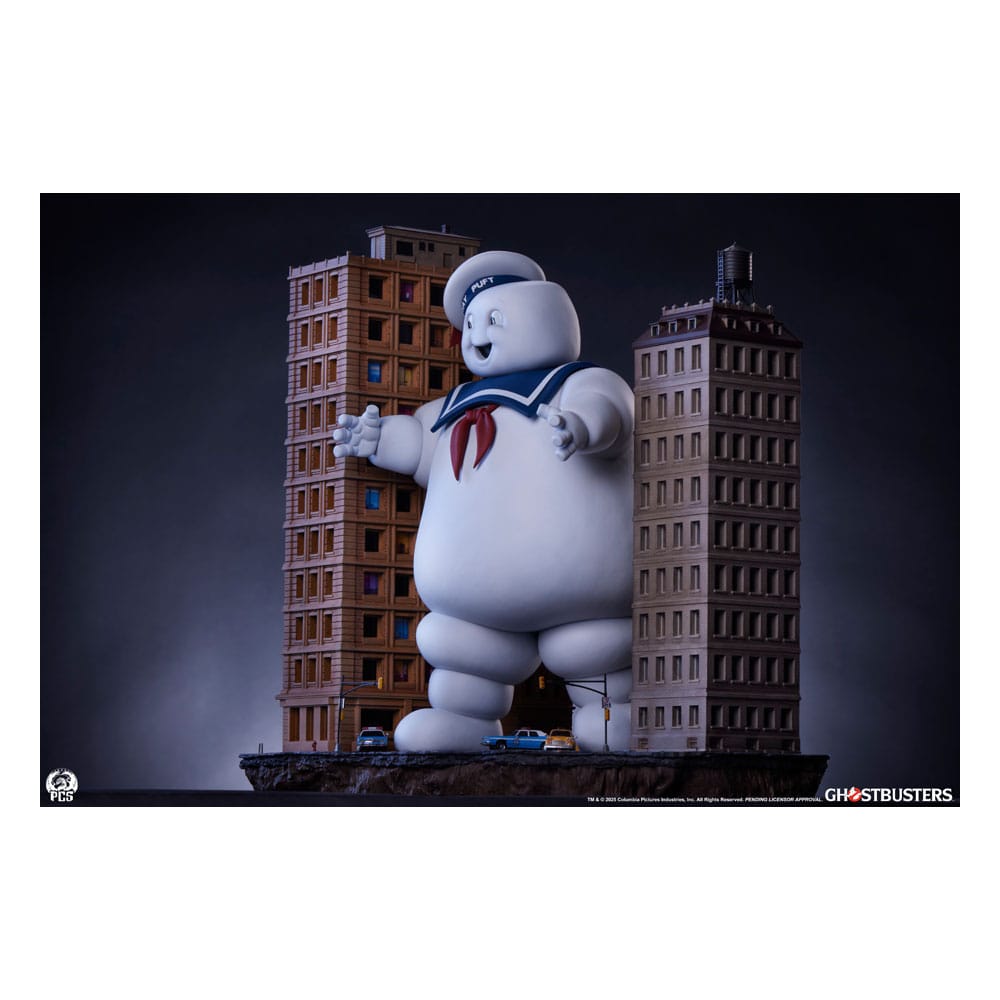 The Ghostbusters Diorama Statue Stay Puft Marshmallow Man 74 cm