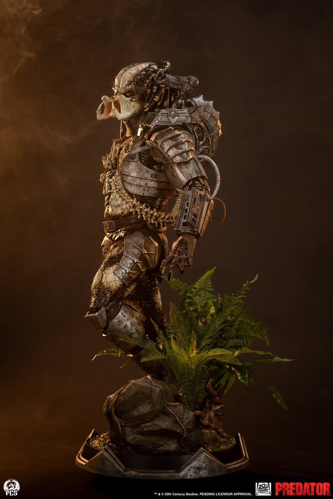Predator Statue 1/2 Predator 117 cm