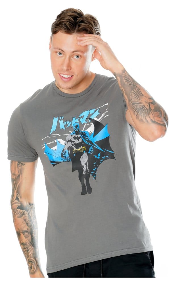 DC Comics T-Shirt Batman Manga Cape Size XL