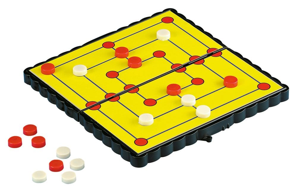 Magnetic Travel Games Display (24)