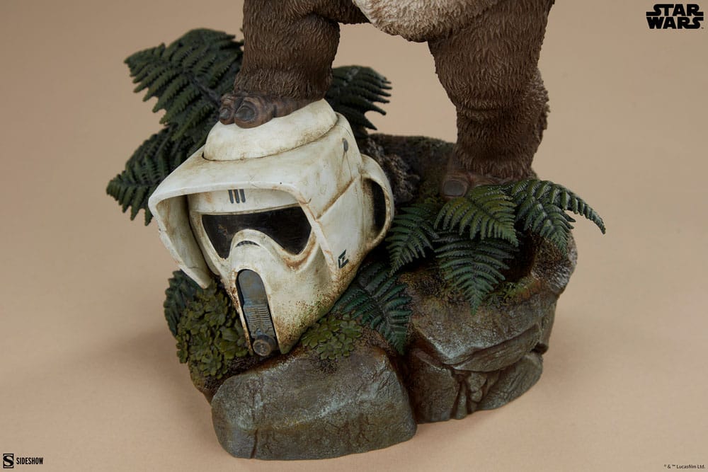 Star Wars: Episode VI - Return of the Jedi Premium Format Statue Wicket 46 cm