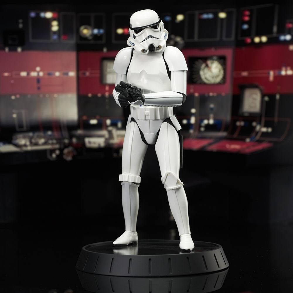 Star Wars Episode IV Milestones Statue 1/6 Han Solo (Stormtrooper Disguise) 40th Anniversary Exclusive 30 cm