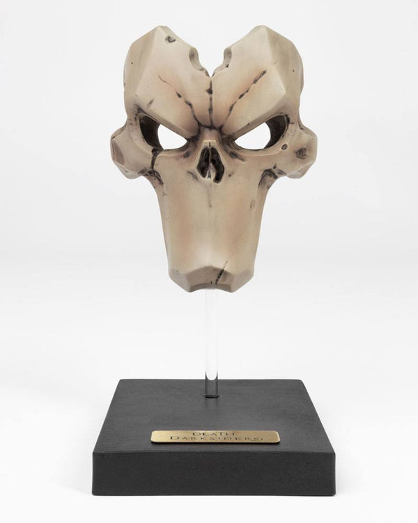 Darksiders Prop Replica 1/2 Death Mask Limited Edition 22 cm - Severely damaged packaging